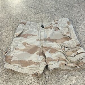 OshKosh B'gosh Beige Camouflage Cargo Shorts
